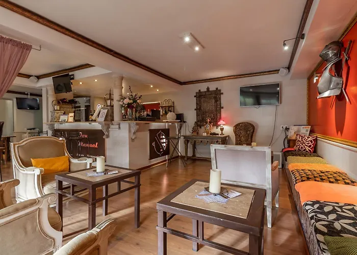 Villa Rosa (Adults Only)